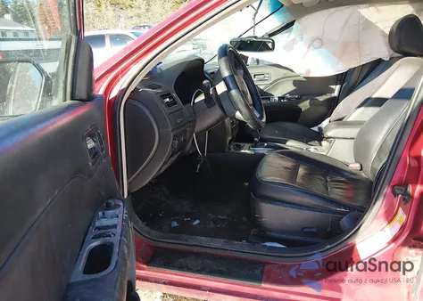 2011 Ford Fusion Hybrid from USA, damaged, VIN 3FADP0L36BR259555